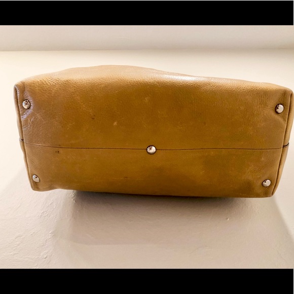 Authentic Gucci Handbag - Picture 5 of 9